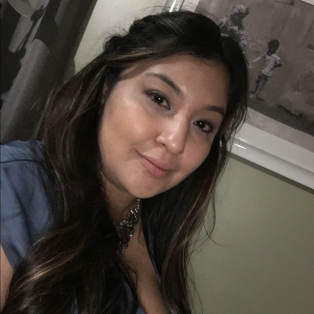 Meet your Posher, Vanessa